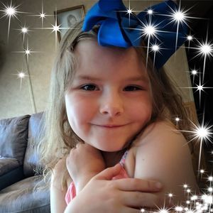 Meet your Posher, Pauline